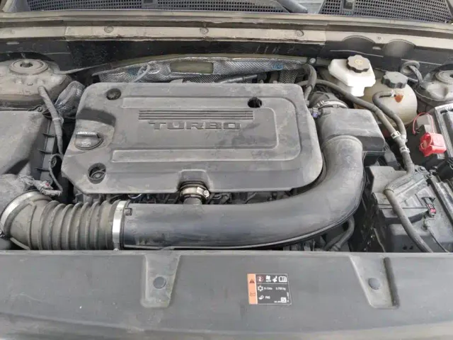 Buick Envision Plus — Фото автомобиля 10