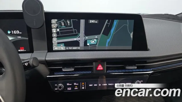 Kia EV6 — Фото автомобиля 14