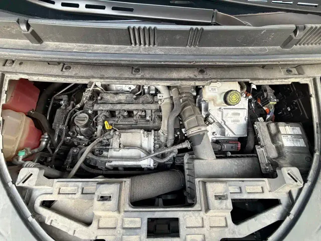 Forthing Xinghai V9 — Фото автомобиля 16