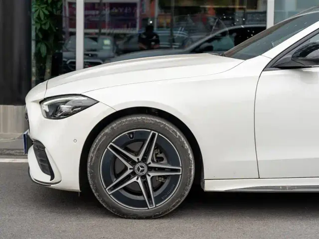 Mercedes-Benz C-Class — Фото автомобиля 7