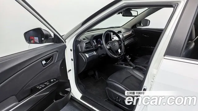 KG_Mobility_Ssangyong TIBOLI Very New Tivoli Бензин 1.5 2WD — Фото автомобиля 9