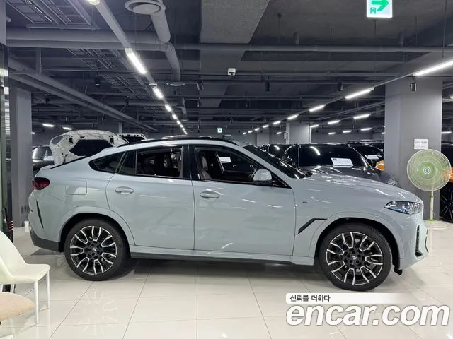 BMW X6 — Фото автомобиля 2