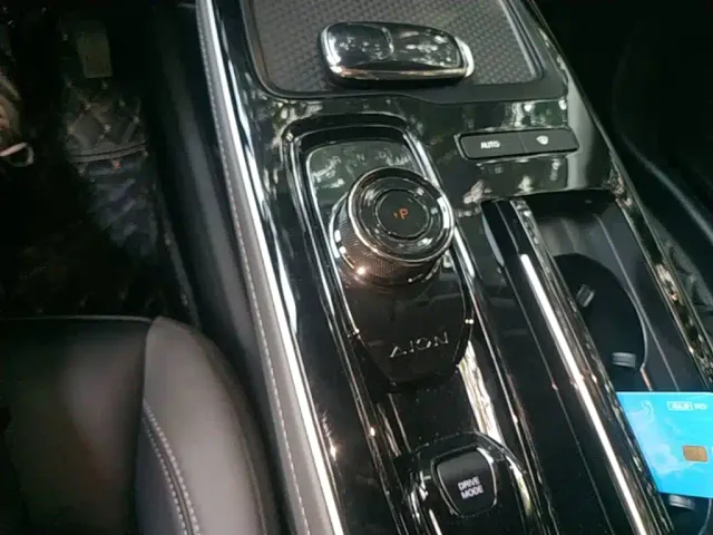 GAC Aion S Plus — Фото автомобиля 13