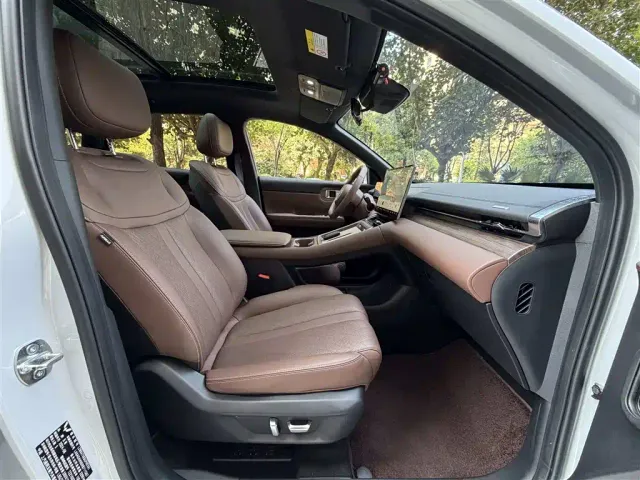 Wuling Starlight S — Фото автомобиля 8