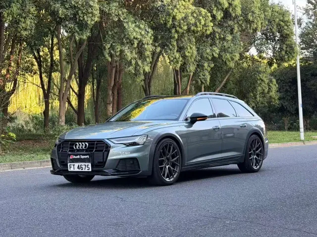 Фотография автомобиля — Audi A6