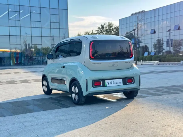 Baojun KiWi EV — Фото автомобиля 9