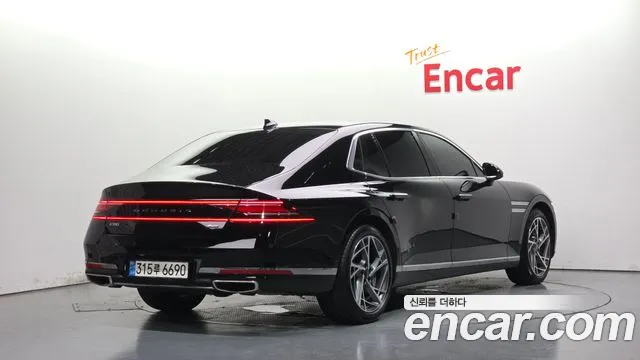 Genesis G90 Бензин 3.5 турбо AWD — Фото автомобиля 2