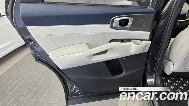Kia Sorento — Фото автомобиля 14