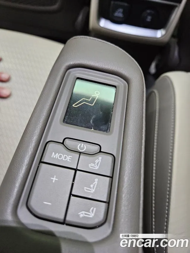 Kia Carnival 4th Gen — Фото автомобиля 9