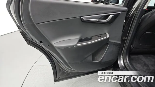 Kia EV6 — Фото автомобиля 22