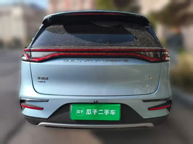 BYD Tang — Фото автомобиля 5