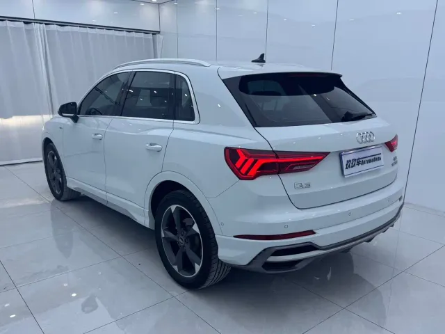 Audi Q3 — Фото автомобиля 6