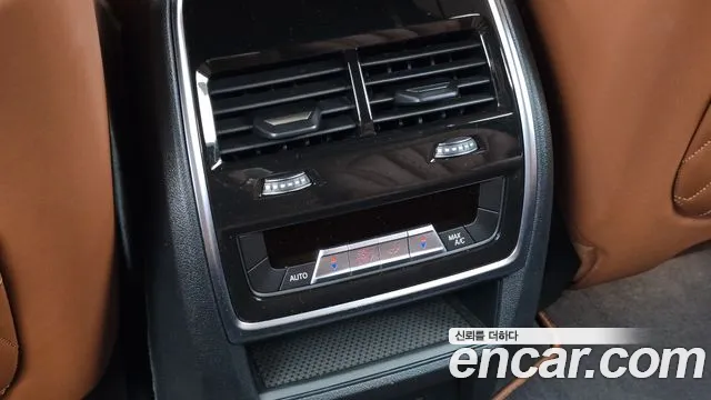 BMW X7 xDrive 40d M Sport 7 мест — Фото автомобиля 23