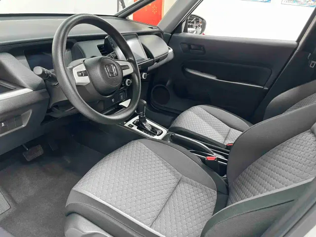 Honda Fit — Фото автомобиля 8