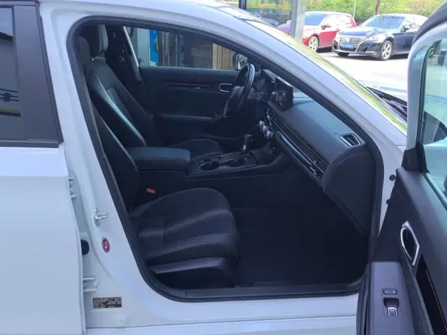 Honda Civic — Фото автомобиля 8