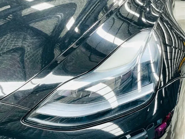 Tesla Model Y — Фото автомобиля 10