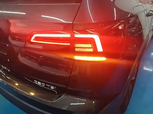 Volkswagen Tharu — Фото автомобиля 7