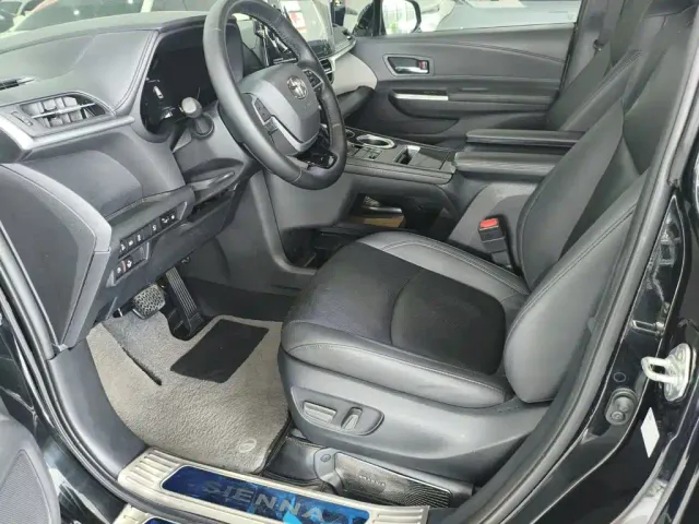 Toyota Granvia — Фото автомобиля 9