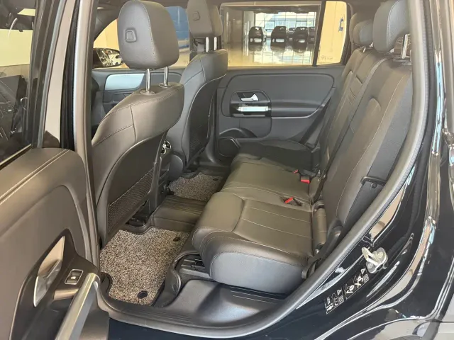 Mercedes-Benz GLB-Class — Фото автомобиля 6