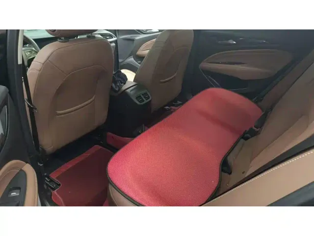 Buick Regal — Фото автомобиля 5