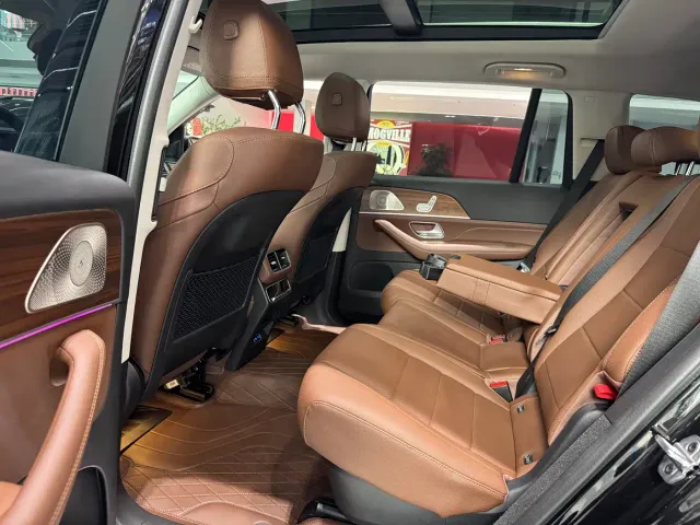 Mercedes-Benz GLS-Class — Фото автомобиля 14