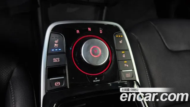 Kia Niro — Фото автомобиля 12