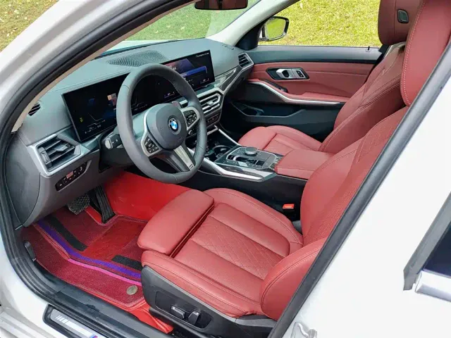 BMW 3 Series — Фото автомобиля 7