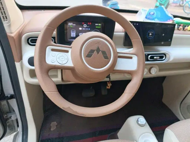 Wuling Hongguang Mini EV — Фото автомобиля 6
