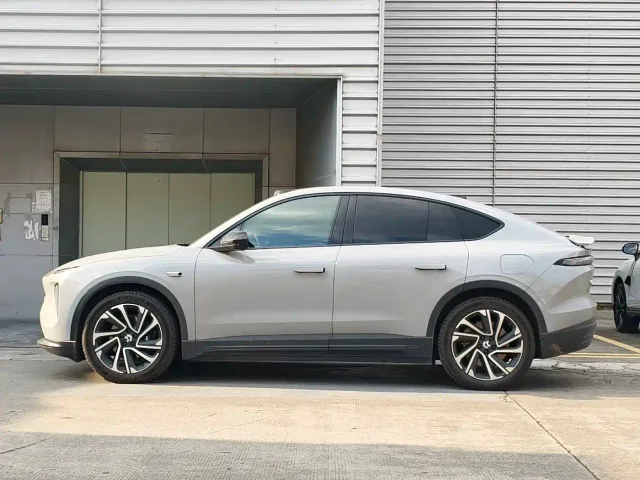NIO NIO EC6 2024 75kWh — Фото автомобиля 3