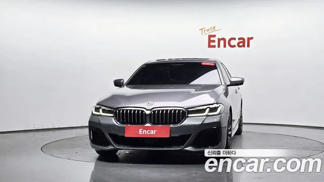 BMW 5-Series — Фото автомобиля 3