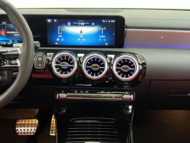 Mercedes-Benz A-Class AMG — Фото автомобиля 25