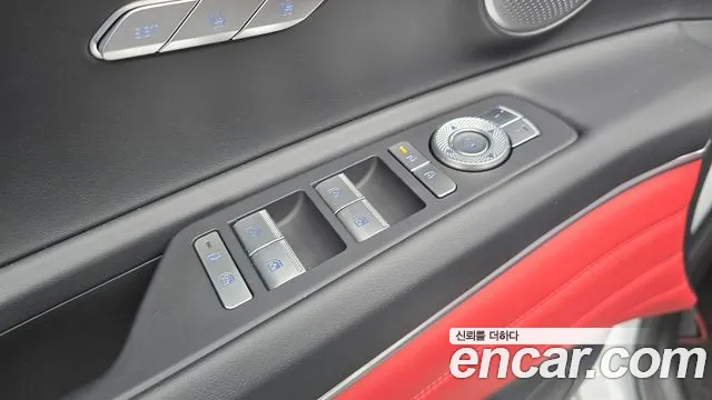 Genesis GV80 Coupe — Фото автомобиля 28
