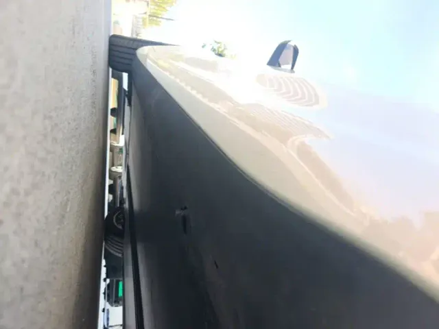 Tesla Model 3 — Фото автомобиля 21