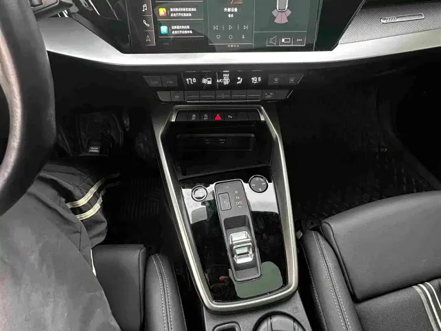 Audi Audi A3 2022 Sportback 35 TFSI Style Sport — Фото автомобиля 7