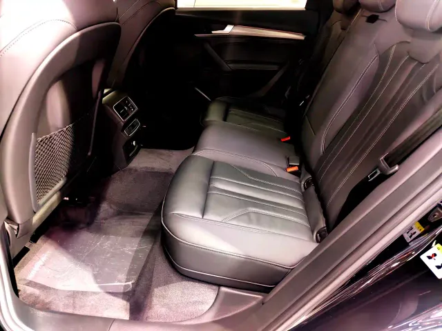 Audi Q5L — Фото автомобиля 6
