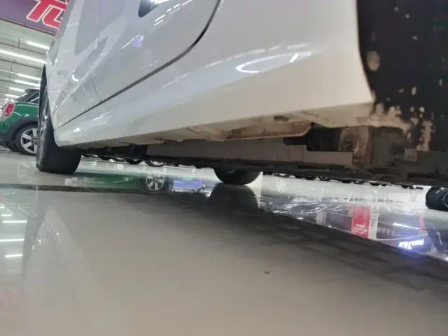 BYD Qin PLUS — Фото автомобиля 21
