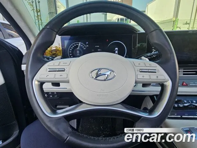 Hyundai Grandeur New — Фото автомобиля 15