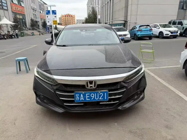 Honda Accord — Фото автомобиля 2