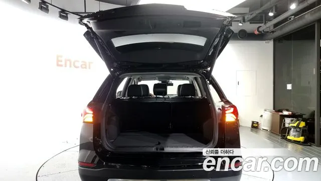 ChevroletGMDaewoo Equinox Новый Next Equinox 2WD Premier — Фото автомобиля 13