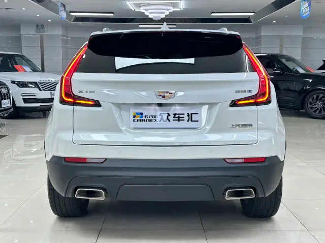Cadillac XT4 — Фото автомобиля 5