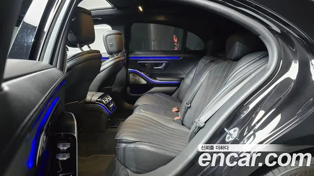 Mercedes-Benz S-Class W223 — Фото автомобиля 17