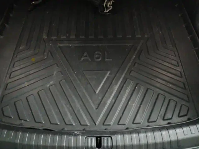 Audi A6L — Фото автомобиля 4