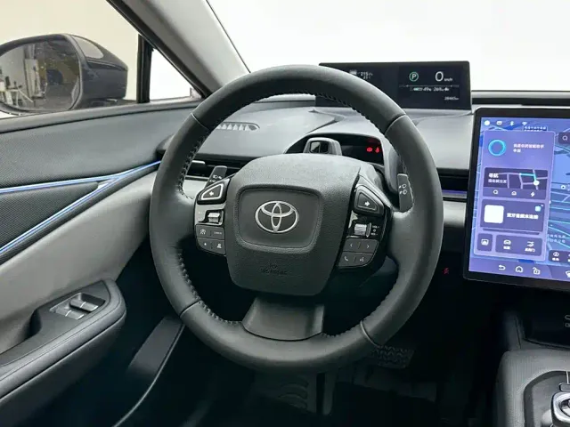 Toyota bZ5 — Фото автомобиля 21