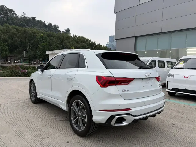 Audi Q3 — Фото автомобиля 7