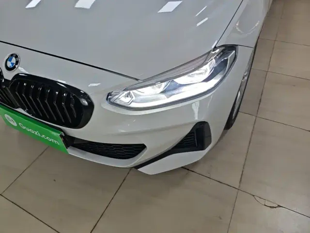 BMW 1 Series — Фото автомобиля 23