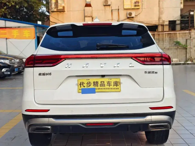 Haval H6 — Фото автомобиля 20