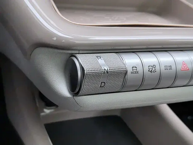 BYD Dolphin — Фото автомобиля 13