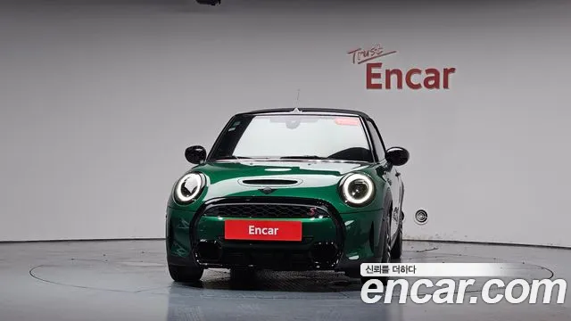Mini Cooper Convertible — Фото автомобиля 8
