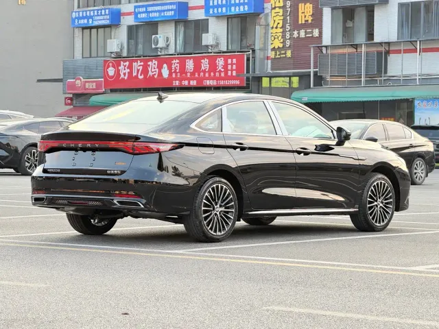Chery Arrizo 8 PRO — Фото автомобиля 30