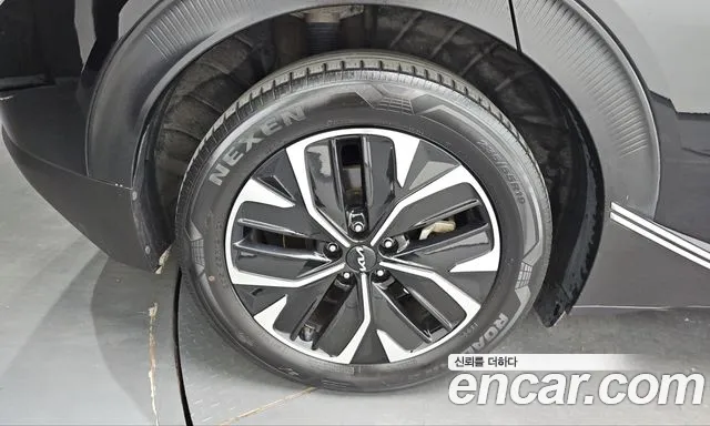 Kia EV6 — Фото автомобиля 5